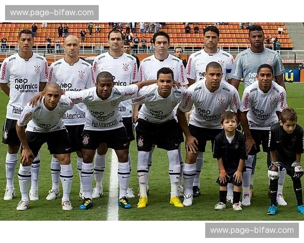 赫根vs雷：风云际会的球场，谁是最后的王者？