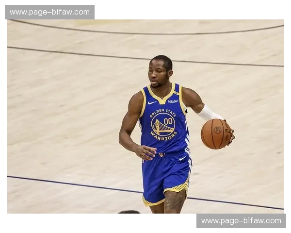 勇士王朝的铁蹄与爵士的坚韧：2017年季后赛的史诗对决